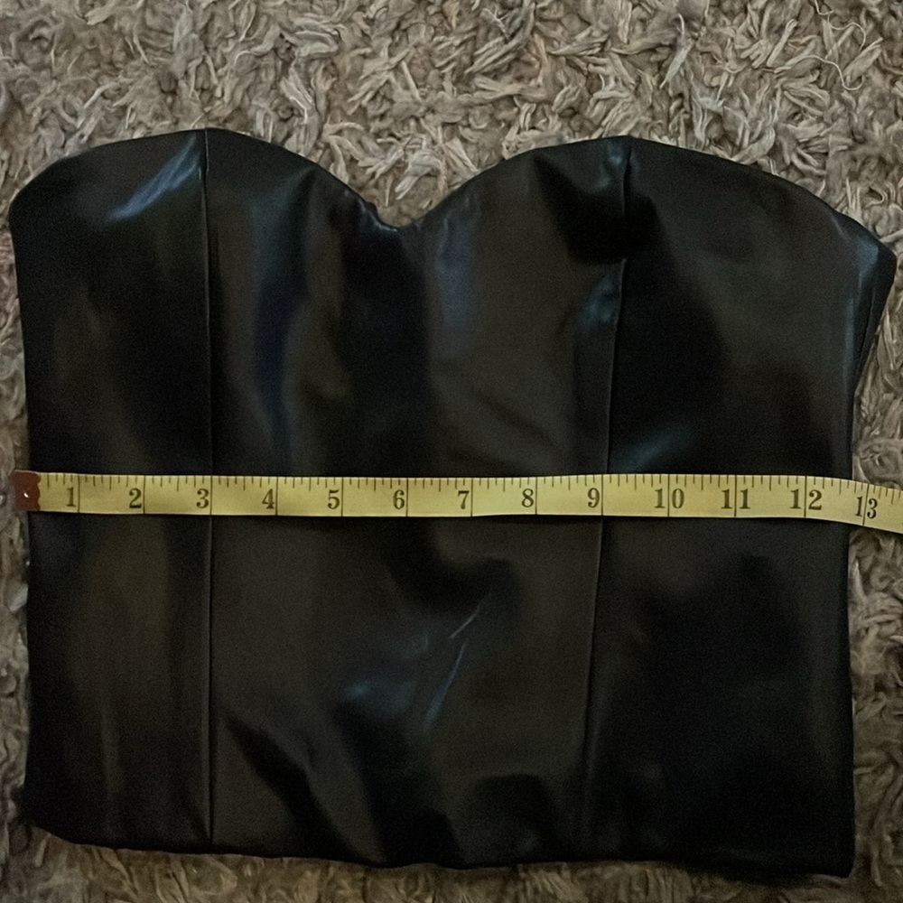 Black Strapless Leather Top - Picture 6 of 8